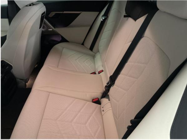 BMW i5 eDrive40 Limousine M Sport 0,25 % Driv.Assist.Prof  ** Inkl. Winterräder**