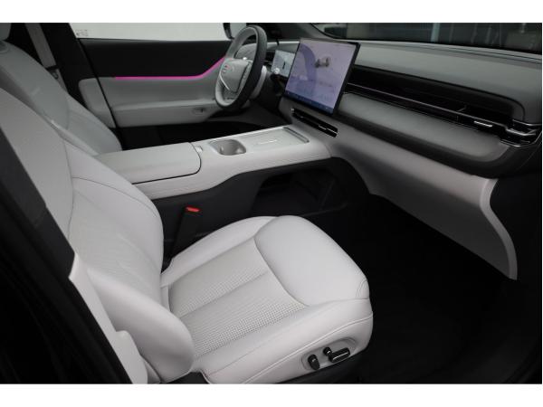 XPENG G6 Performance AWD 2025