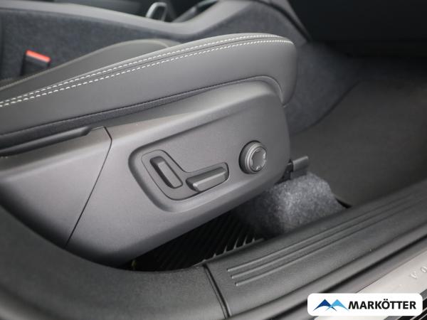 Volvo XC40 B3 Plus Black Edition sofort verfügbar! Markötter Gütersloh