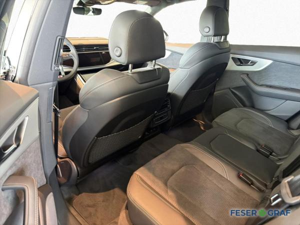 Audi Q8 TFSI e S line*AHK*HEAD-UP*MEMORY*ACC*KAMERA
