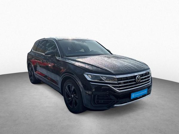 Volkswagen Touareg R-Line 3.0 TDI 8-Gang 4MOTION