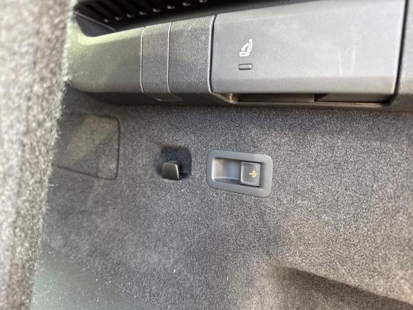 Volkswagen Tayron Life 2.0l TDI 7-DSG 7-Sitzer AHK KAMERA