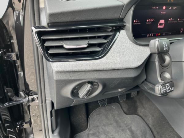 Skoda Kamiq Tour 1.0 TSI 6-Gang Schalter - FESTPREIS - LED SHZ PDCv/h FSE GRA Kessy