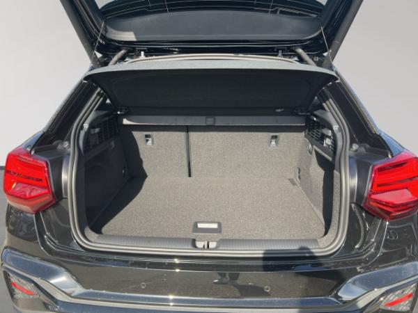 Audi SQ2 qu TFSI (300 PS) S tronic MMI-Plus 19'' AHK APS-Plus