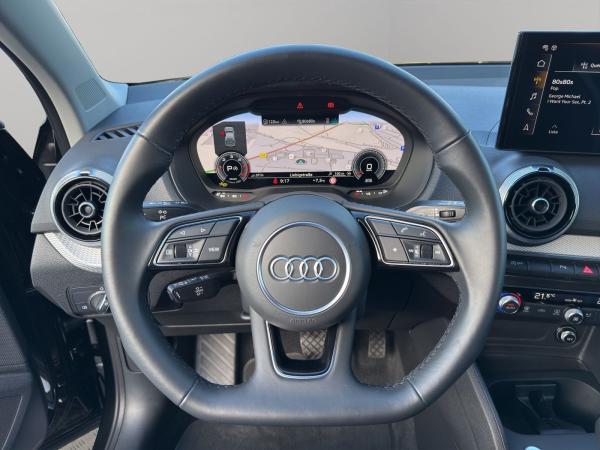 Audi Q2 35 TDI S tronic advanced NAVI+LED