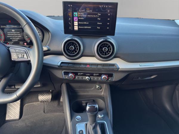 Audi Q2 35 TDI S tronic advanced NAVI+LED