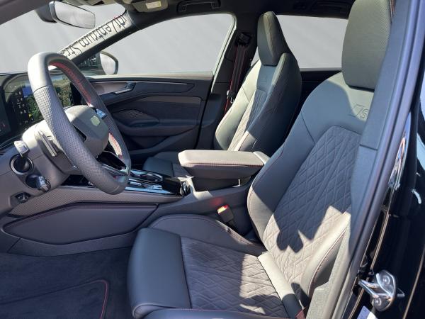 Audi A6 Avant TFSI s-line 270 KW Vorführwagen*