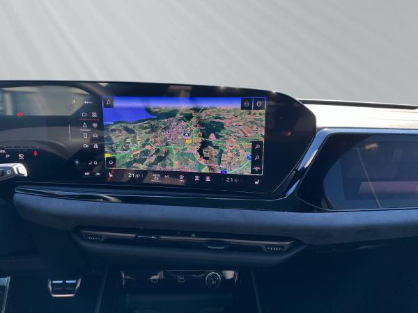 Audi A6 Avant TFSI s-line 270 KW Vorführwagen*