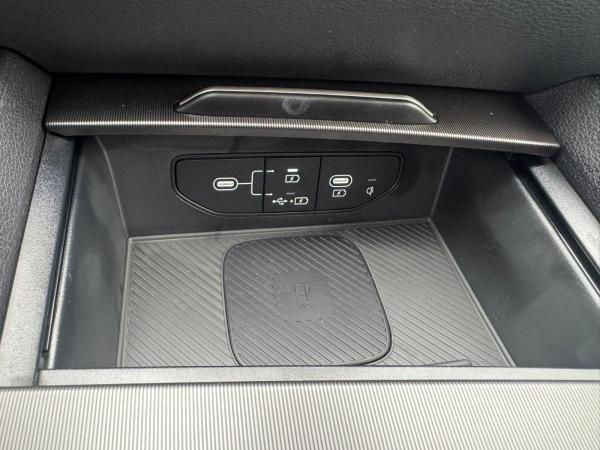 Kia Sportage 1.6 CRDi Spirit DCT SP DWD