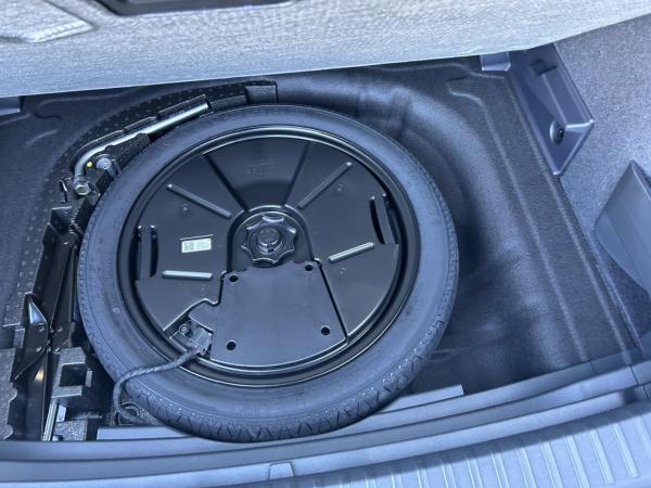 Cupra Ateca 1.5 TSI AHK/ Navi/ Top View Kamera Klima