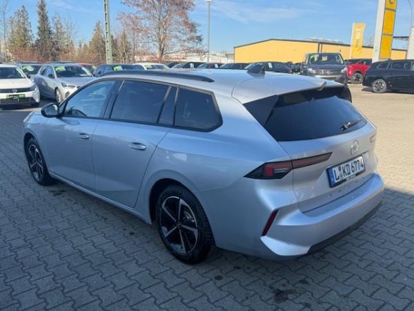 Opel Astra L Sports Tourer Edition mit Allwetterreifen