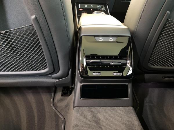 Audi A6 Avant edition one e-hybrid qu. S tr. Luft PANO