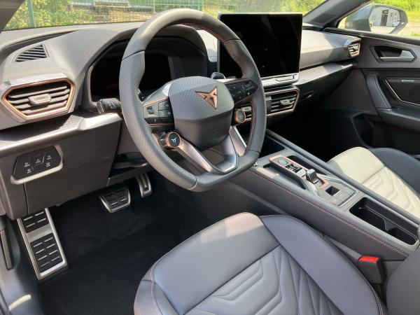 Cupra Leon Sportstourer VZ 2.0 TSI 245 kW (333 PS) 7-Gang-DSG 4Drive, LAGERAKTION März!!