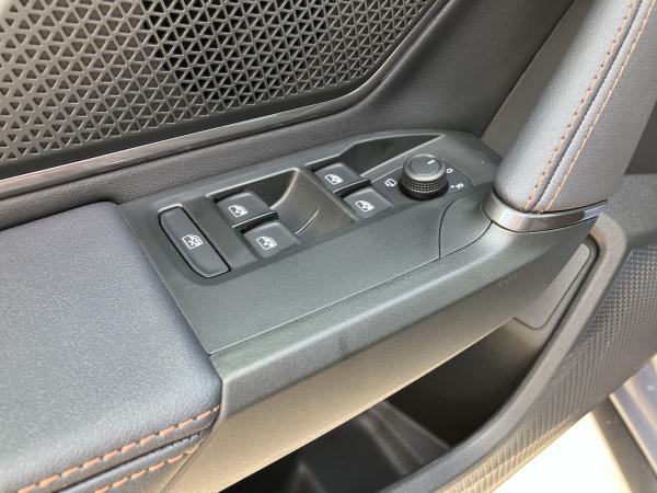 Cupra Leon Sportstourer VZ 2.0 TSI 245 kW (333 PS) 7-Gang-DSG 4Drive, LAGERAKTION März!!