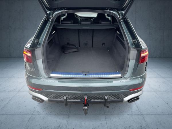 Audi RS Q8 performance TFSI quattro ⇒ exclusive Lack ⇒ 305 km/h max ⇒ HUD ⇒ Standheizung Audi RS Q8 performance TFSI quattro ⇒ exclusive Lack ⇒ 305 km/h max ⇒ HUD ⇒ Standheizung