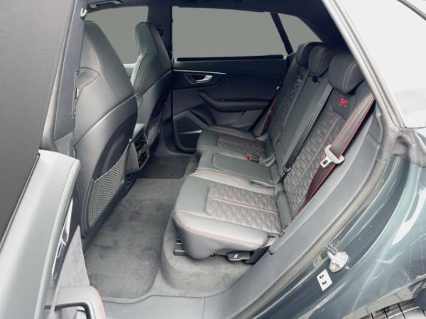 Audi RS Q8 performance TFSI quattro ⇒ exclusive Lack ⇒ 305 km/h max ⇒ HUD ⇒ Standheizung Audi RS Q8 performance TFSI quattro ⇒ exclusive Lack ⇒ 305 km/h max ⇒ HUD ⇒ Standheizung