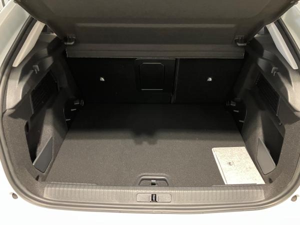 Citroën C4 1.2 PureTech 130 Max ACC+LED+Navi+SHZ+2xKlima