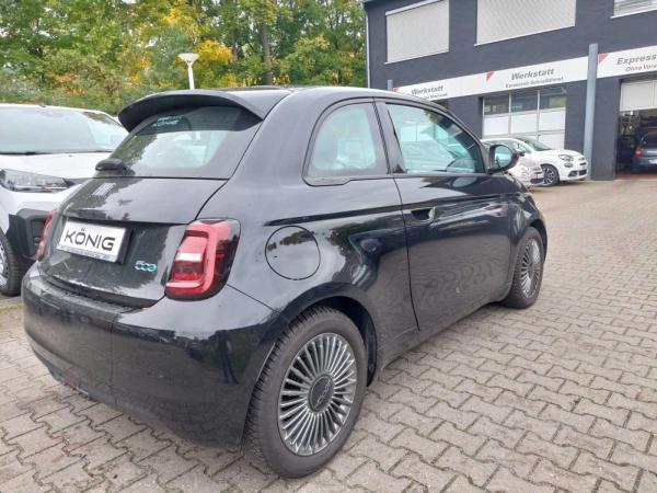 Fiat 500e Icon MY22 42kWh KLIMA PDC CARPLAY
