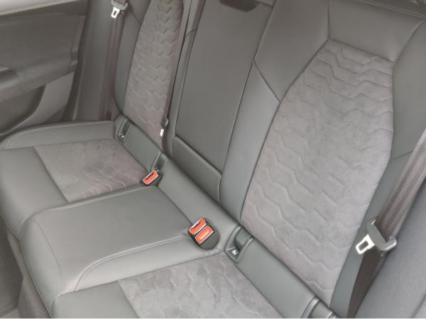 Audi A6 e-tron Sportback quattro S line busines