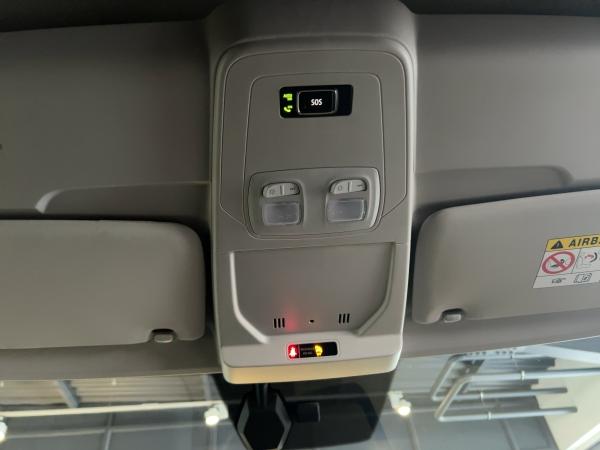 Renault Kangoo Rapid E-TECH Start - PDC LED-Tagfahrlicht