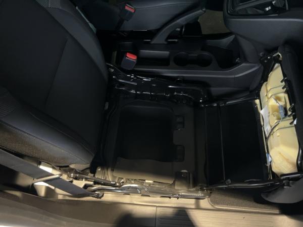 Renault Kangoo Rapid E-TECH Start - PDC LED-Tagfahrlicht