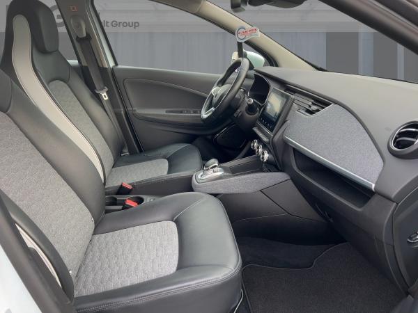 Renault ZOE R135 Z.E. 50 Intens CCS inkl. Batterie Renault ZOE R135 Z.E. 50 Intens CCS inkl. Batterie