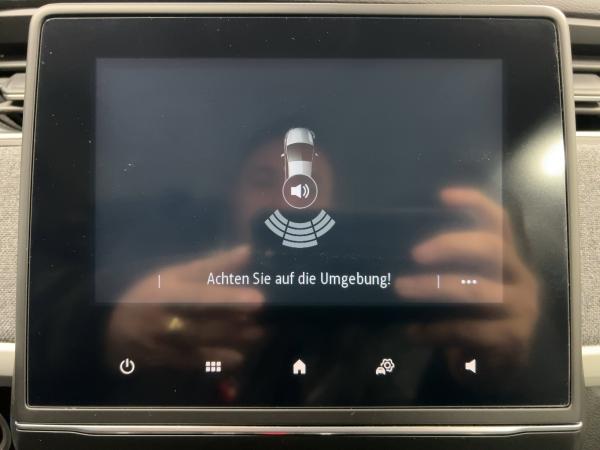 Renault ZOE EXPERIENCE R135 50kWh CCS NAVIGATION