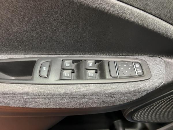 Renault ZOE EXPERIENCE R135 50kWh CCS NAVIGATION