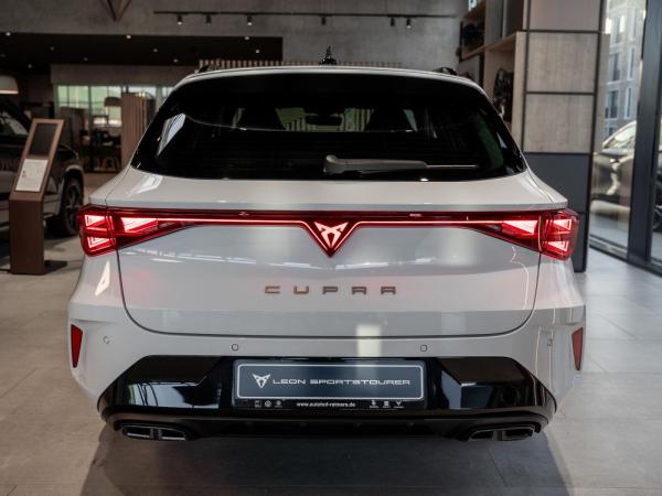 Cupra Leon Sportstourer 1.5 eTSI 110 kW 150 PS 7-Gang DSG