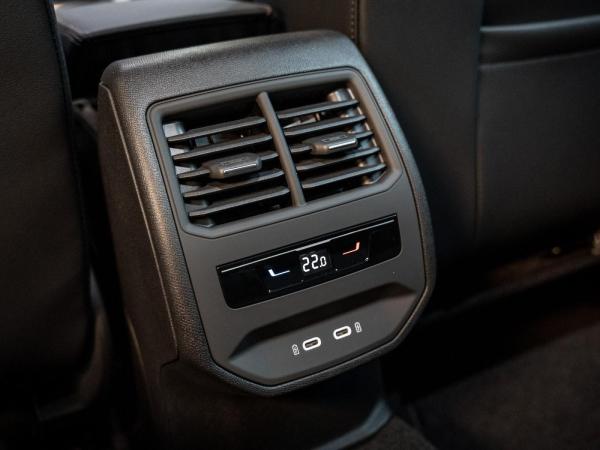 Cupra Leon Sportstourer 1.5 eTSI 110 kW 150 PS 7-Gang DSG