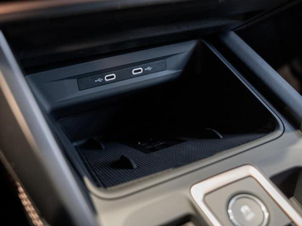 Cupra Leon Sportstourer 1.5 eTSI 110 kW 150 PS 7-Gang DSG