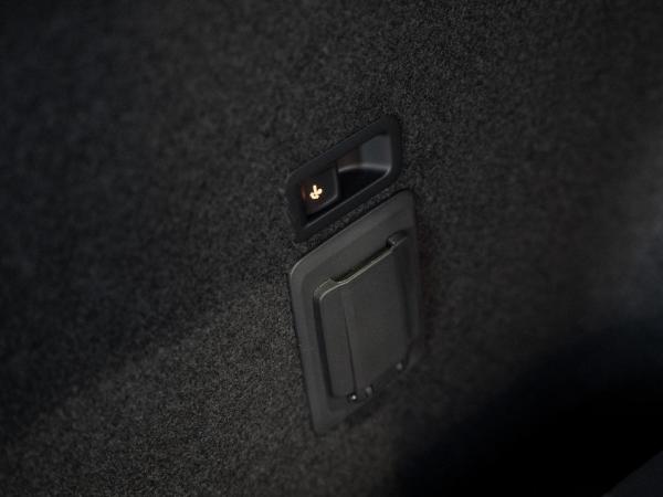 Cupra Leon Sportstourer 1.5 eTSI 110 kW 150 PS 7-Gang DSG