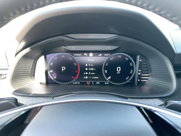 Skoda Kamiq Selection 1,0 DSG ACC MATRIX NAVI SHZ PDC *GEWERBE*