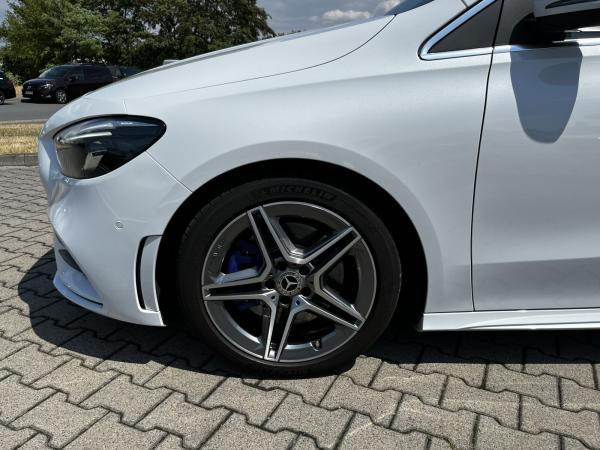 Mercedes-Benz B 250 AMG mit AHK+LED+DAB+WIDESCREEN+2 JAHRE GARANTIE