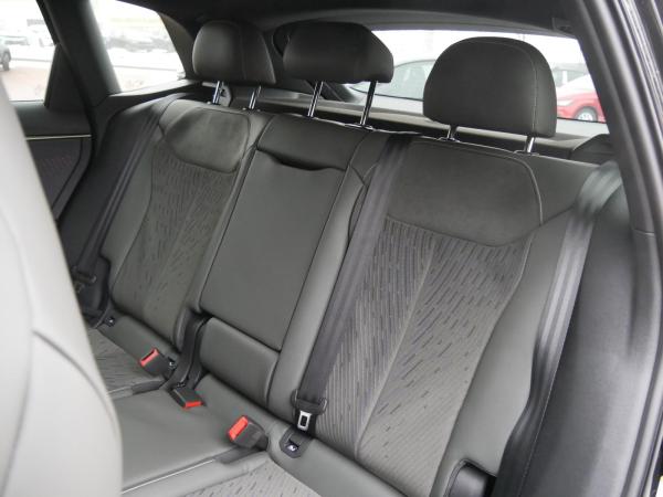 Cupra Terramar VZ Tribe Edition 1.5 e-Hybrid Voll-Ausstattung