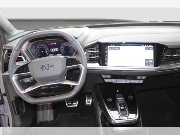 Audi Q4 e-tron Sportback 45 qu 5JGar MATRIX S line WPumpe Navi+ #black
