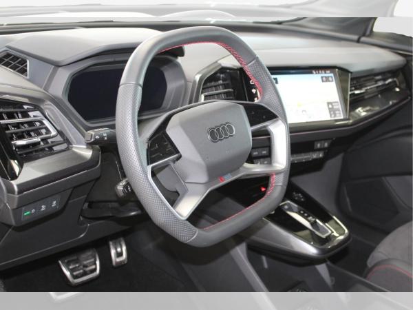 Audi Q4 e-tron Sportback 45 qu 5JGar MATRIX S line WPumpe Navi+ #black