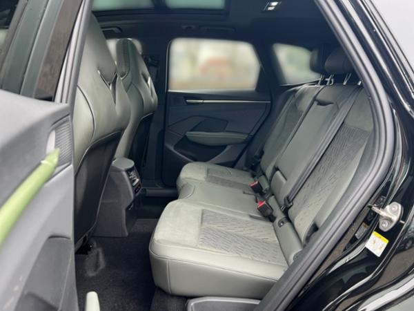 Cupra Terramar VZ Tribe Hybrid 200kW (272PS)*DSG*AHK*PANO*Travel-Ass.*HD-Matrix*Head-Up*360°*Sennheiser*Gewerbekund