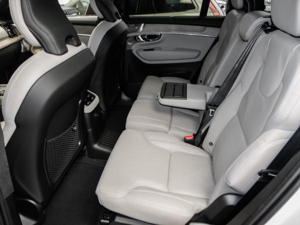 Volvo XC90 T8 Ultra Bright UVP 105.000€