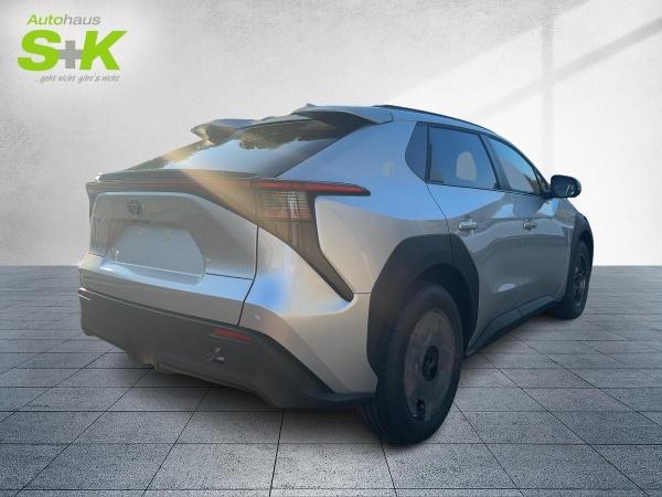 Toyota bZ4X ***Toyota bZ4X 5-Türer Teamplayer Elektromotor (150kW)***