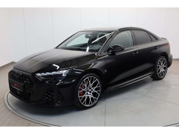 Audi RS3 Limousine TFSI quattro