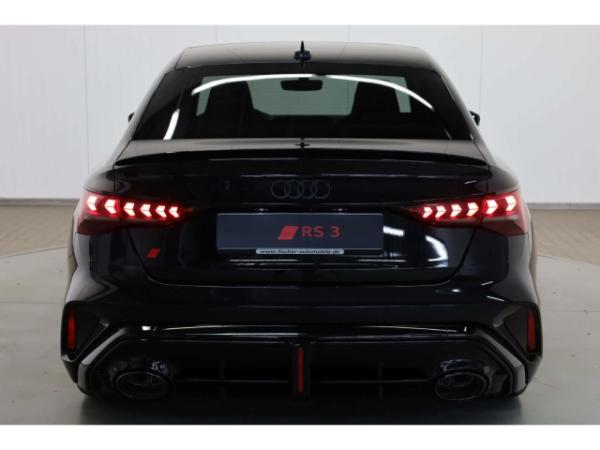 Audi RS3 Limousine TFSI quattro