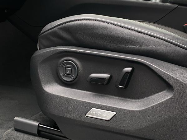 Volkswagen Touareg *R-LINE*FINAL EDITION*V6*SOFORT VERFÜGBAR*