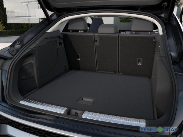 Audi Q3 Spb. e-hybrid Tech plus *AHK*ACC*eHK*LED*NAV