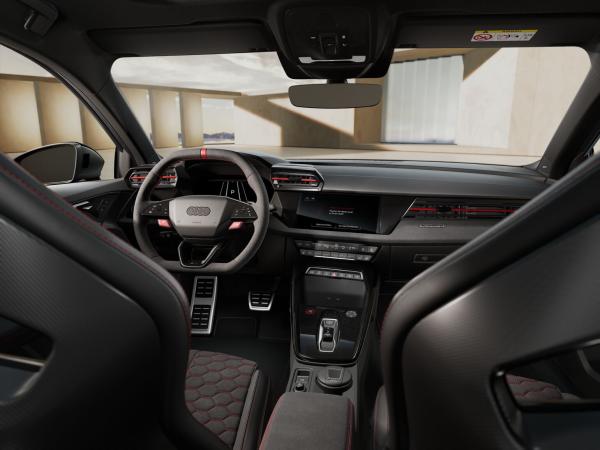 Audi RS3 Sportback *HUD/MATRIX/PANO/RS AGA/SCHALE/GAR.*