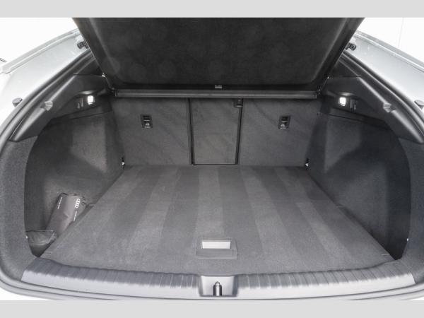 Audi Q4 e-tron Q4 Sportback 45 e-tron edition S line Pano/AreaView/AR HUD/Optik schwa