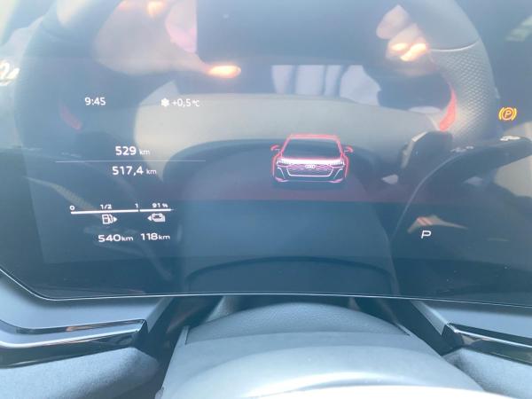 Audi A5 Avant e-hybrid qu. S tr. Matrix 19 AHK 360