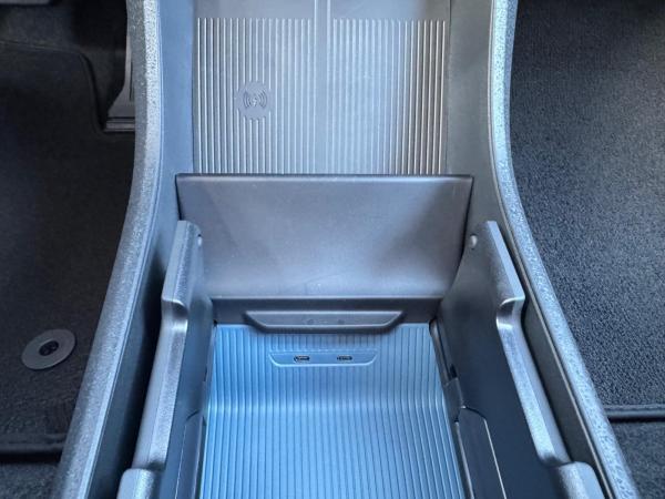 Volvo EX30 Single Motor Extended Range PLUS - Sofort lieferbar!