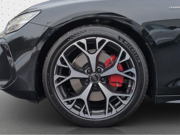 Audi A6 Avant e-hybrid qu 270 kW S tronic *Matrix*B&O*TECH PRO*