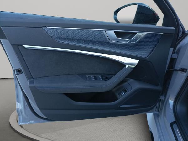 Audi RS6 Avant 4.0 TFSI quattro Performance Lageraktion AUTOWELT-BADER